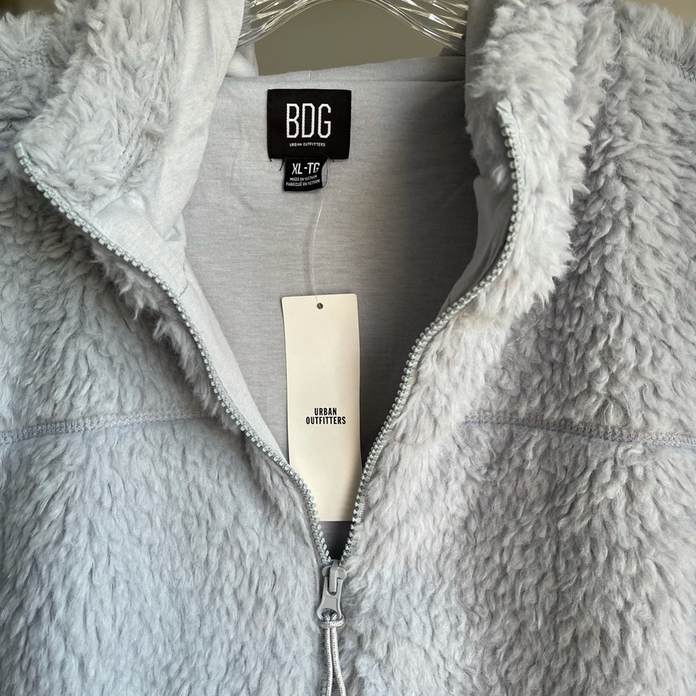 Urban Outfitters BDG Cropped Teddy Jacket - Picture 5 of 13